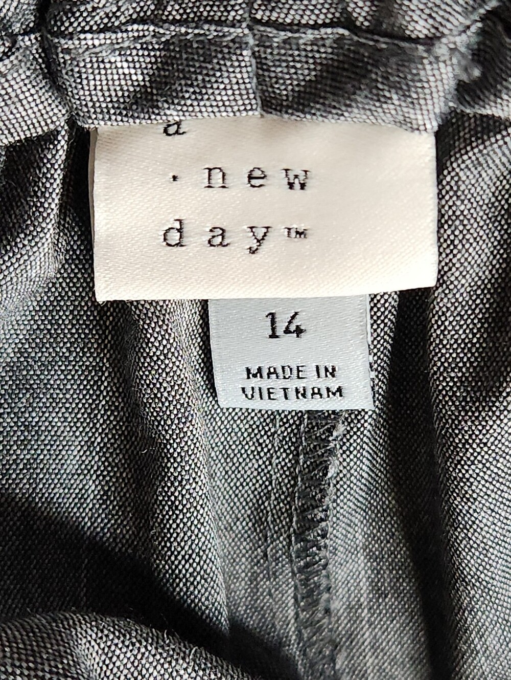 A New Day Women's High-Rise Pleat Front Straight Trousers Size 14 - Picture 6 of 10